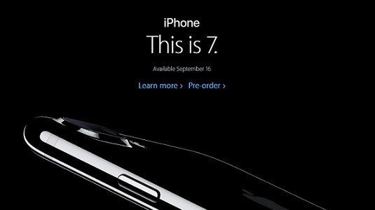 iPhone 7 ile gelen Simsiyah renk büyük ilgi görüyor