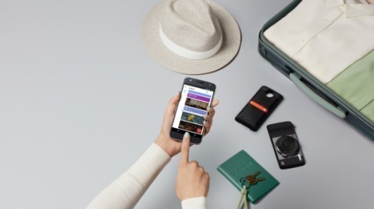 Moto Mod Uyumlu Moto Z Play, 3.510 mAh Batarya ile Türkiye'de Satışa Sunuldu