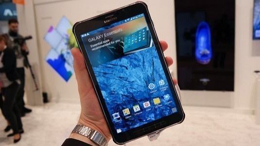 Samsung Galaxy Tab Active 2 Çıkarılabilir Pil ve Bixby İle Beraber Geliyor