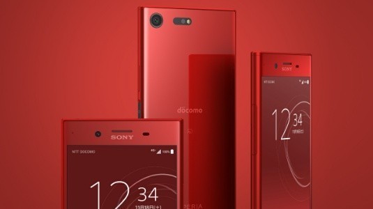 Xperia XZ Premium, Android 8.0'ı Aralık Ayında Alacak, Kırmızı Xperia XZ Premium da Bugün Duyuruldu