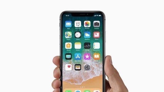 Analistlere Göre Apple Bu Yıl 20 Milyon Adet iPhone X Modeli Satacak