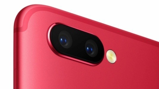 Oppo R11s, Tanıtımından Günler Önce Oppo Web Sitesinde Listelendi