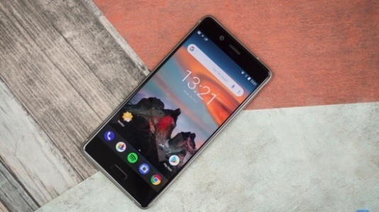 HMD, Nokia 8 için Android 8.0 Oreo'yu Yakında Yayınlayacağını Duyurdu