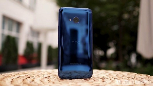 HTC U11 Life, Android One ve Sense Arayüzü ile İki Versiyonda Duyuruldu