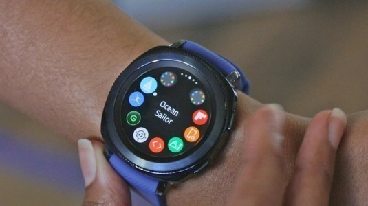 Samsung Tizen 3.0 güncellemesini, Gear S3 için hazırladı