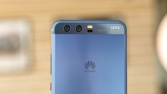 Huawei ve Xiaomi, Operatör Ortaklıkları ile ABD Pazarına Girmeye Çalışıyor