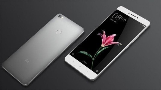 Xiaomi Mi Max 3, 7 inç Ekran ve 5.500 mAh Batarya ile Geliyor