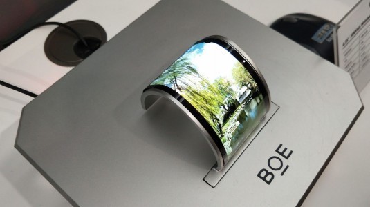 BOE akıllı telefon ekranı üretiminde oldukça iddialı