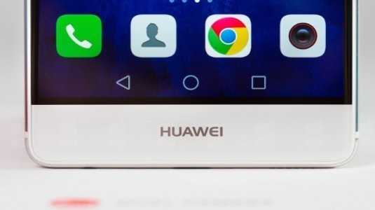Huawei P10 Plus, 8GB RAM'le Perakendeci Listesinde Göründü