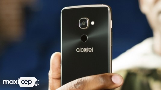 Alcatel, Windows 10 Hayranları için MWC 2017'de İki Yeni Cihaz Duyurdu