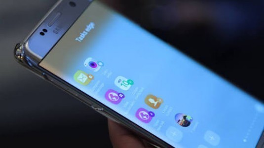 Samsung Galaxy S8'in Arayüz Ekran Görüntüleri Sızdırıldı