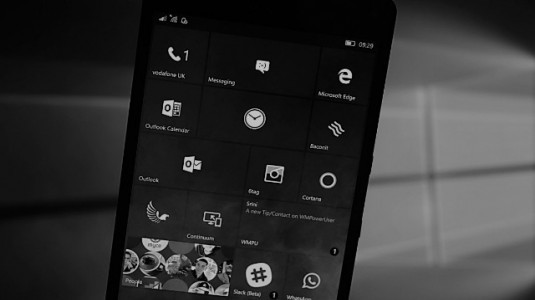 Windows 10 Mobile Creators Güncellemesi Desteklenen Modeller için Yayınlanmaya Başladı