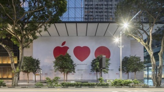 Apple'dan Singapur'un ilk güneş enerjisiyle çalışan mağazasını açıyor