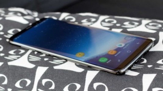 Galaxy S8'in Kırılgan Köşelere Sahip Olduğu Düşme Testinde Ortaya Çıktı