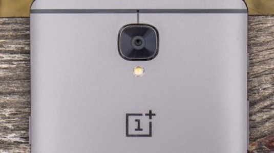 OnePlus 5, Özellikleri ve 449$ Fiyat Etiketi ile Perakendeci Üzerinde Listelendi