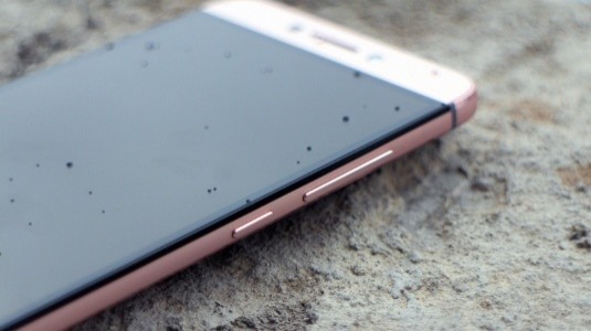 LeEco Le Max Canlı Görüntüleri İnternete Sızdırıldı