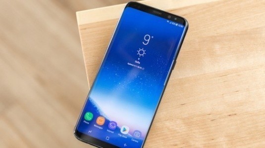 Dual SIM Galaxy S8+ İngiltere'de Satışa Sunuldu