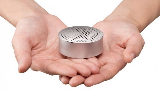 Xiaomi, Hindistan'da Yeni Bluetooth Hoparlör, Güç Bankası ve Wi-Fi Adaptör Duyurusu Yaptı