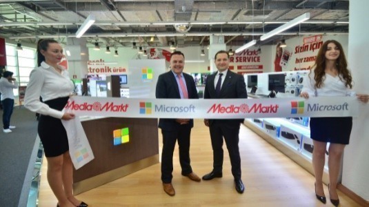 Microsoft'un Türkiye'deki İlk Mağazası, Ankara'da Açıldı