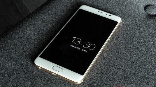 Resmi Duyuru Öncesinde, Meizu Pro 7'nin İlk Teaser Görseli Yayınlandı