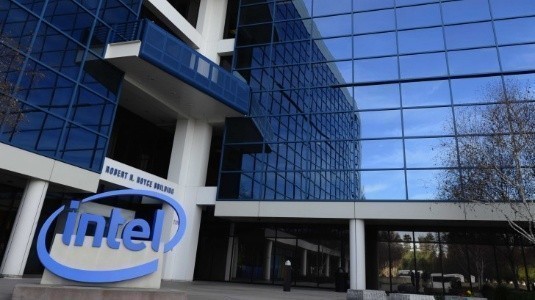 Intel, Qualcomm'u Tekel Konumunu Kötüye Kullanmakla Suçladı