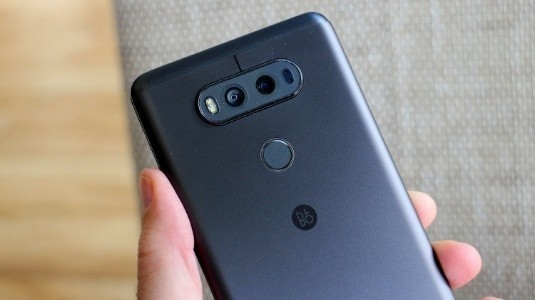 LG V30'un Arka Panel Görüntüsü Sızdırıldı
