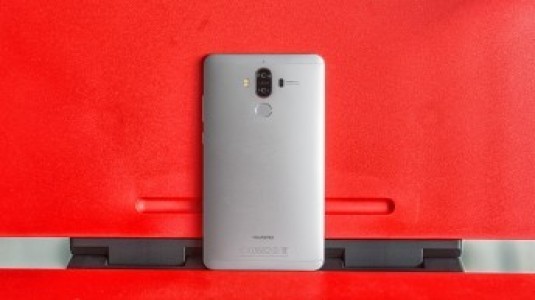 Huawei Mate 10, Ekim Ayında Çerçevesiz Ekranla Gelecek