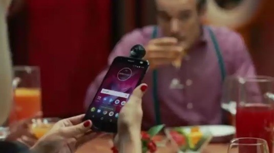 Lenovo'nun IFA Tanıtım Serisi için Video Yayınlandı