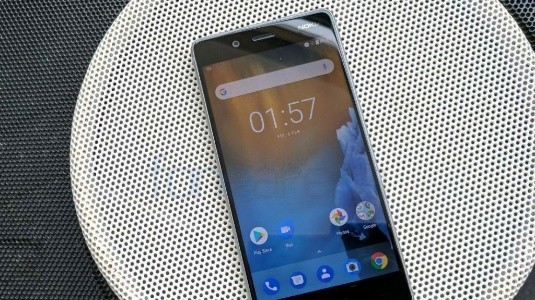 Nokia 8, 5.3 inç Quad HD Ekran, Snapdragon 835, 13MP Çift Arka Kamera ile Duyuruldu