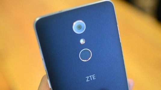 ZTE TL99, QHD ekran ve 20MP kamera ile TENAA'da Göründü