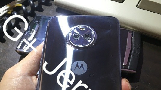 Moto X4'ün Yeni Görüntüleri Sızdırıldı