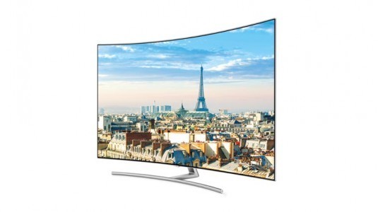 Samsung'tan televizyon alanlara, cep telefonu hediye edilecek
