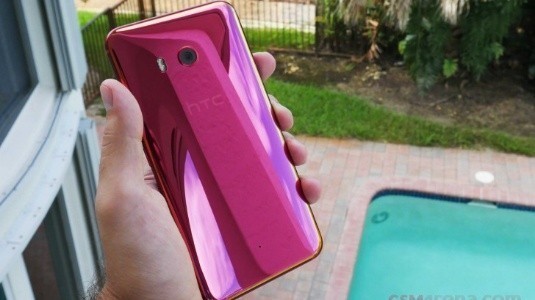 HTC, 2017 Sonundan Önce Üç Akıllı Telefon Modeli Sunacak