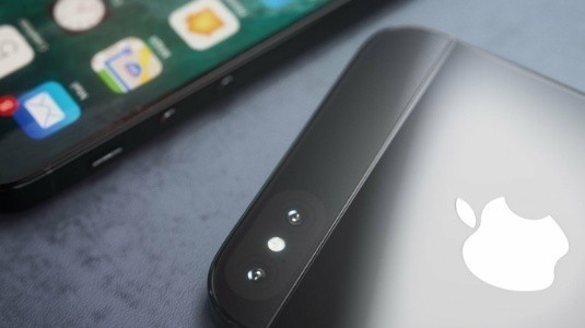 Yenilenen iPhone SE, iPhone X Benzeri Uçtan Uca Çerçevesiz Ekranla Tasarlandı