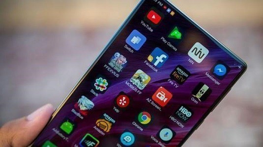 Xiaomi Mi Mix 2 ve Mi Mix Modellerini Karşılaştıran Bir Diyagram Ortaya Çıktı