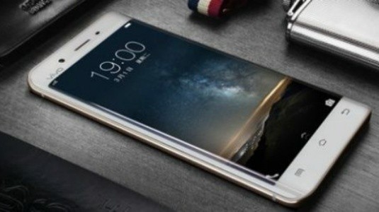 Vivo X20'nin Canlı Görüntüleri Ortaya Çıktı