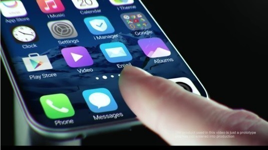 Vivo, Ekrana Entegre Parmak İzi Okuyucuya Sahip İlk Telefonu Tanıttı
