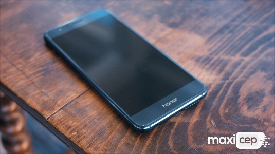 Huawei Honor 8 İçin 3D Panorama ve Geri Dönüşüm Kutusu Özellikleri Geldi