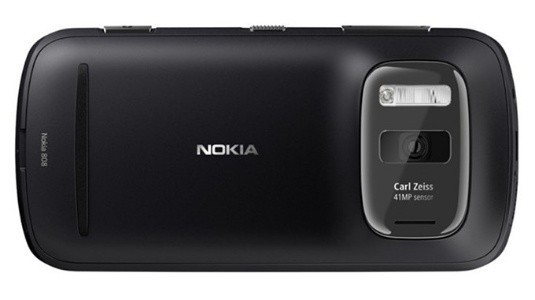 Penta Lens Kameralı Nokia Akıllı Telefon Geliyor