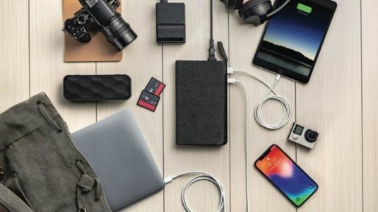 Mophie 22.000 mAh kapasiteli powerbanki resmi olarak duyuruldu