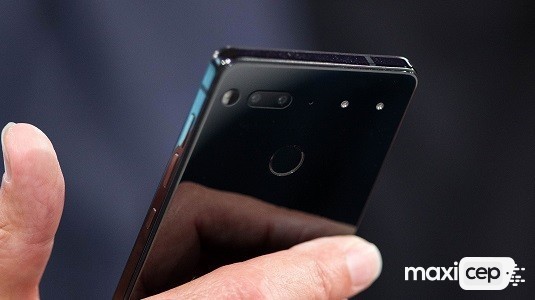 Essential Phone Ocak Ayı Güvenlik Yaması İçeren Yeni Güncelleme Almaya Başladı