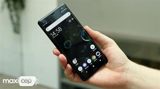 Sony'nin Katlanabilir Telefonu Transparan Olabilir