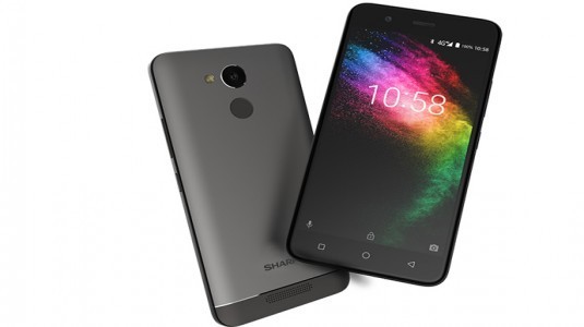 Sharp düşük seviye akıllı telefonu Pi'nin tanıtımını gerçekleştirdi
