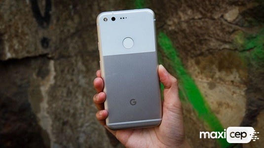 Pixel ve Pixel XL Modellerindeki Mikrofon Sorunu Yüzünden Google'a Davalar Açılıyor