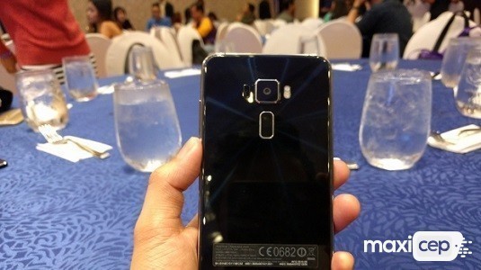 Asus Zenfone Laser, Zenfone 3 Deluxe ve Zenfone 3 Zoom İçin Android 8.0 Geldi