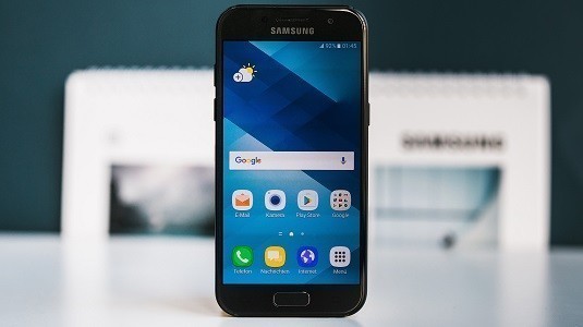 Samsung Galaxy A3 (2017) İçin Haziran Ayı Güvenlik Yaması Geldi