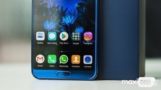 Huawei Honor View 10 Yeni Bir Sistem Güncellemesi Almaya Başladı