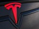 Tesla Powerbank ve masaüstü şarj istasyonunu satışa çıkardı